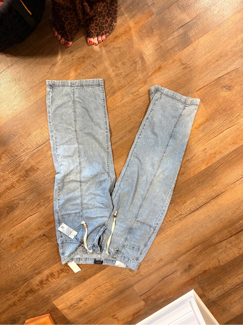 Light Blue Denim Cropped Jogger Jeans